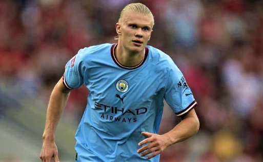 哈兰德愿等待至2027年加盟巴萨 曼城酝酿瓜迪奥拉