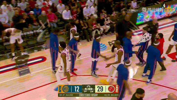 火箭半场轰出13分差杜兰特独得10分申京两双助队