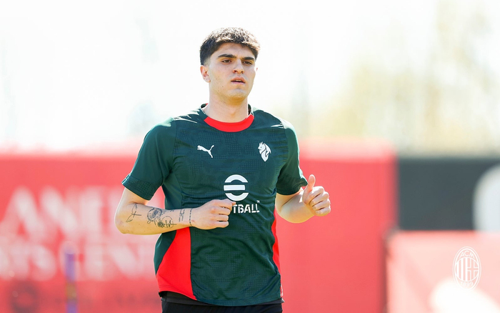 米兰国脚全员集结备战新赛季关键战役