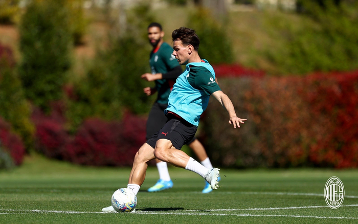 米兰国脚全员集结备战新赛季关键战役