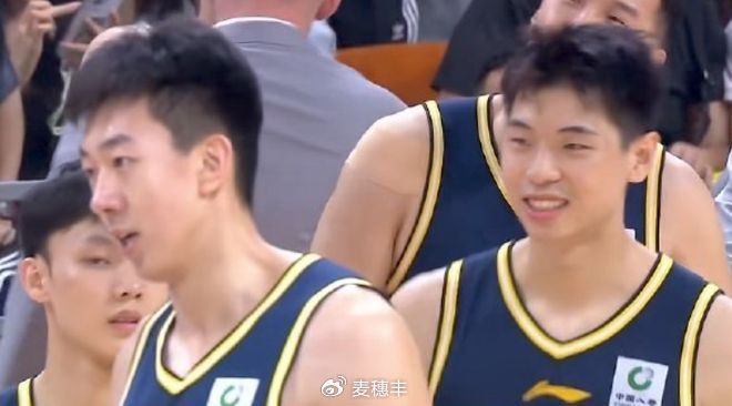 广东男篮力克卫冕冠军广厦男篮 队内伤病困扰难